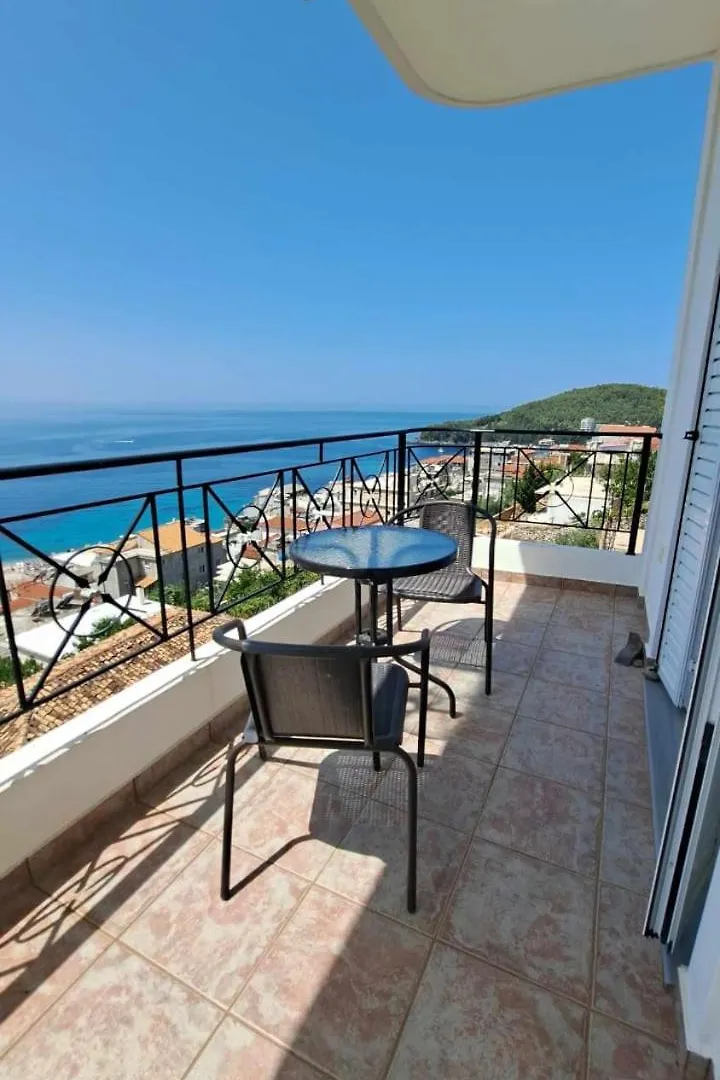 Villa Eleni Himare Apartment